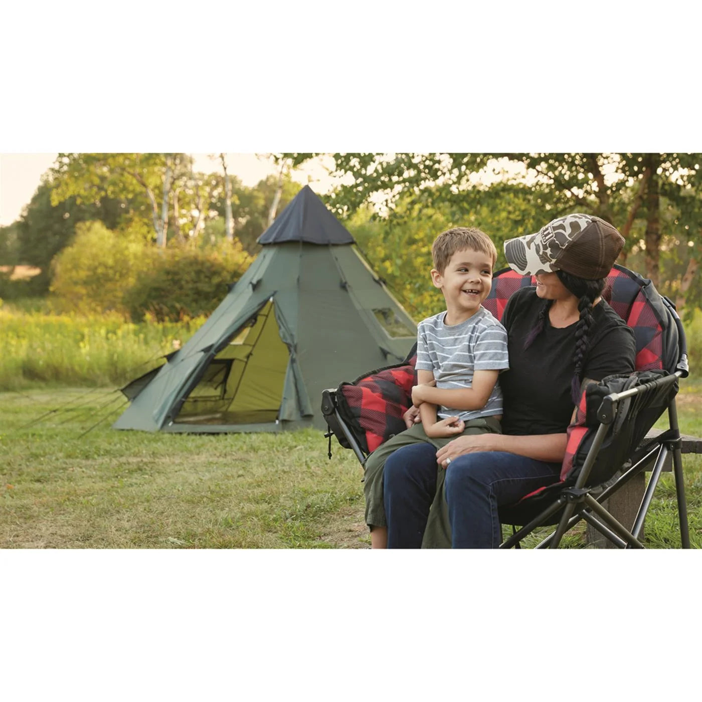 Oversized Club Camp Chair, 500-Lb. Capacity Red Plaid